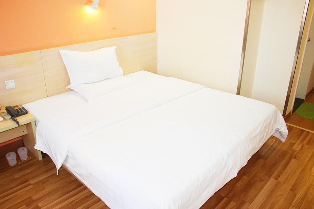 7Days Inn Bazhong Nanchi South Road Phoenix City Екстер'єр фото