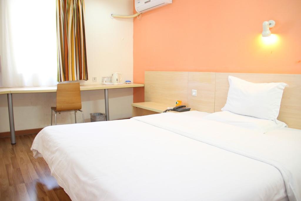 7Days Inn Bazhong Nanchi South Road Phoenix City Екстер'єр фото