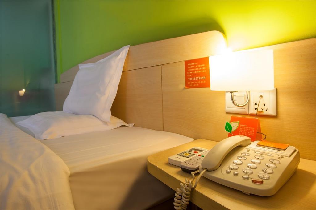 7Days Inn Bazhong Nanchi South Road Phoenix City Номер фото