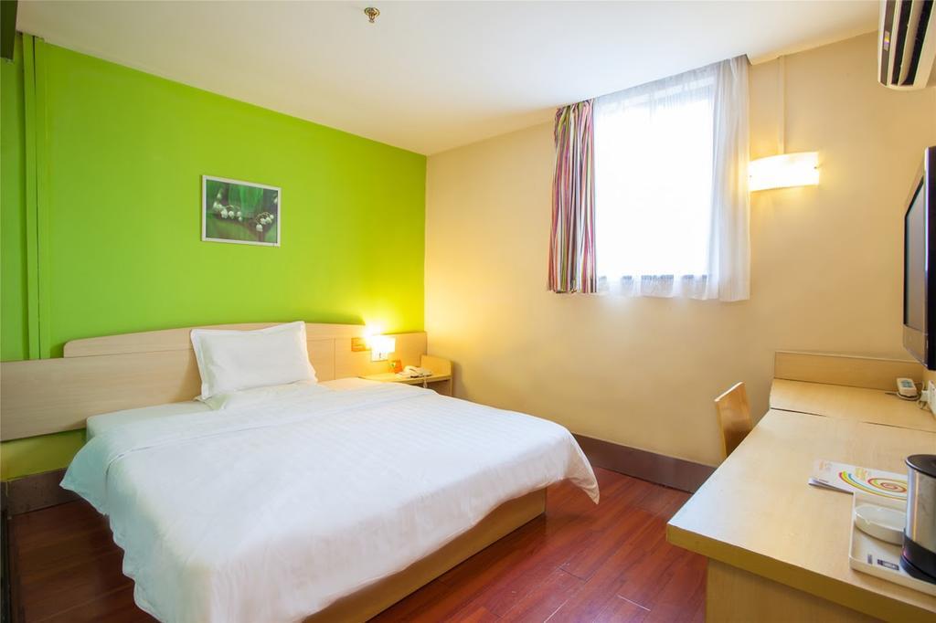 7Days Inn Bazhong Nanchi South Road Phoenix City Екстер'єр фото